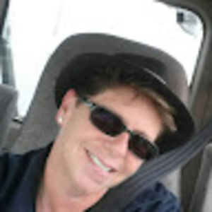 Meet your Posher, Tina